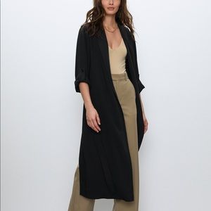 Aritzia - Babaton Kahlo Robe